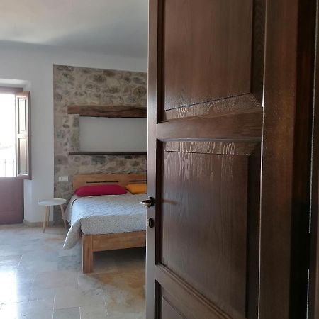 Bed and Breakfast Deiana Santu Lussurgiu Esterno foto