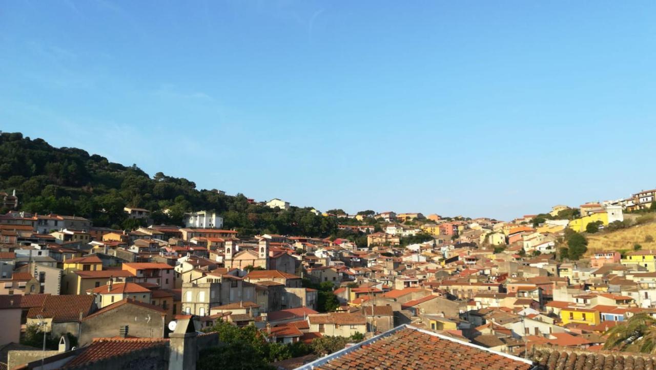 Bed and Breakfast Deiana Santu Lussurgiu Esterno foto