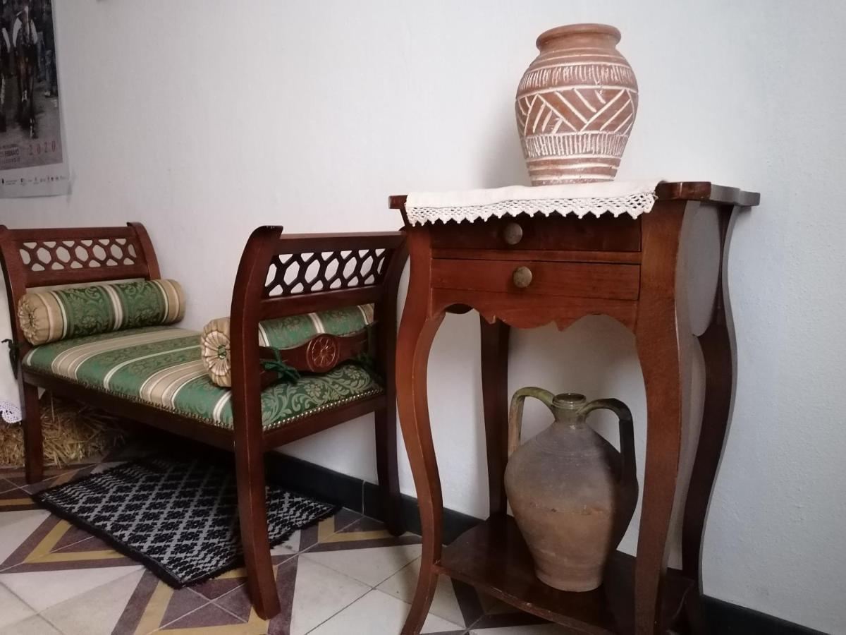 Bed and Breakfast Deiana Santu Lussurgiu Esterno foto