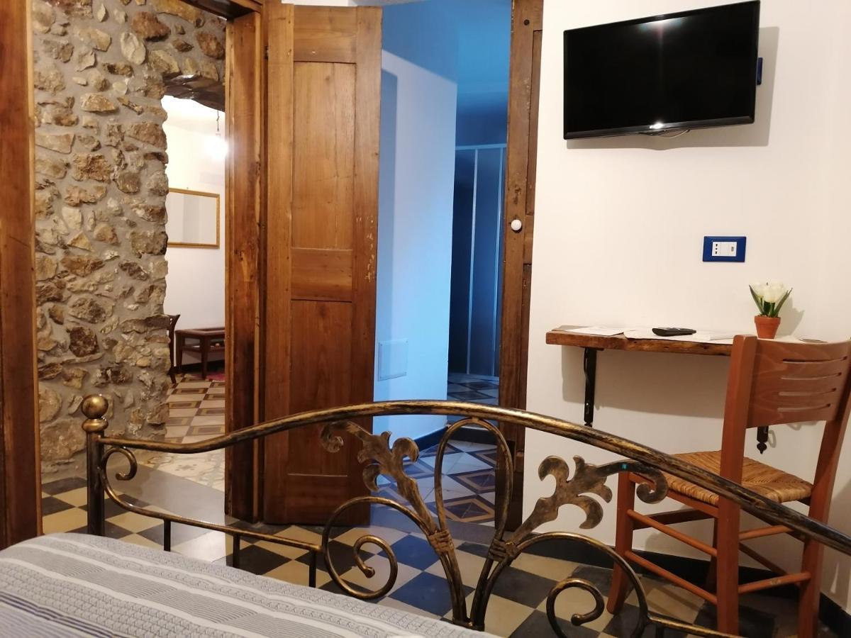 Bed and Breakfast Deiana Santu Lussurgiu Esterno foto