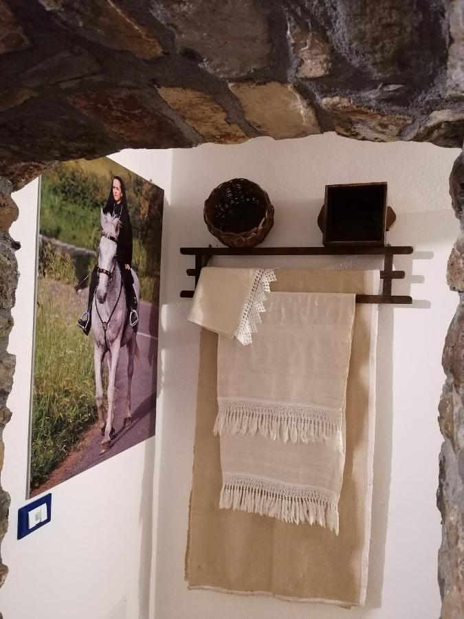 Bed and Breakfast Deiana Santu Lussurgiu Esterno foto
