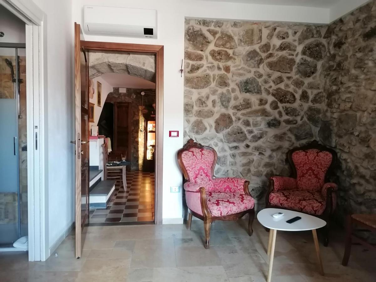 Bed and Breakfast Deiana Santu Lussurgiu Esterno foto
