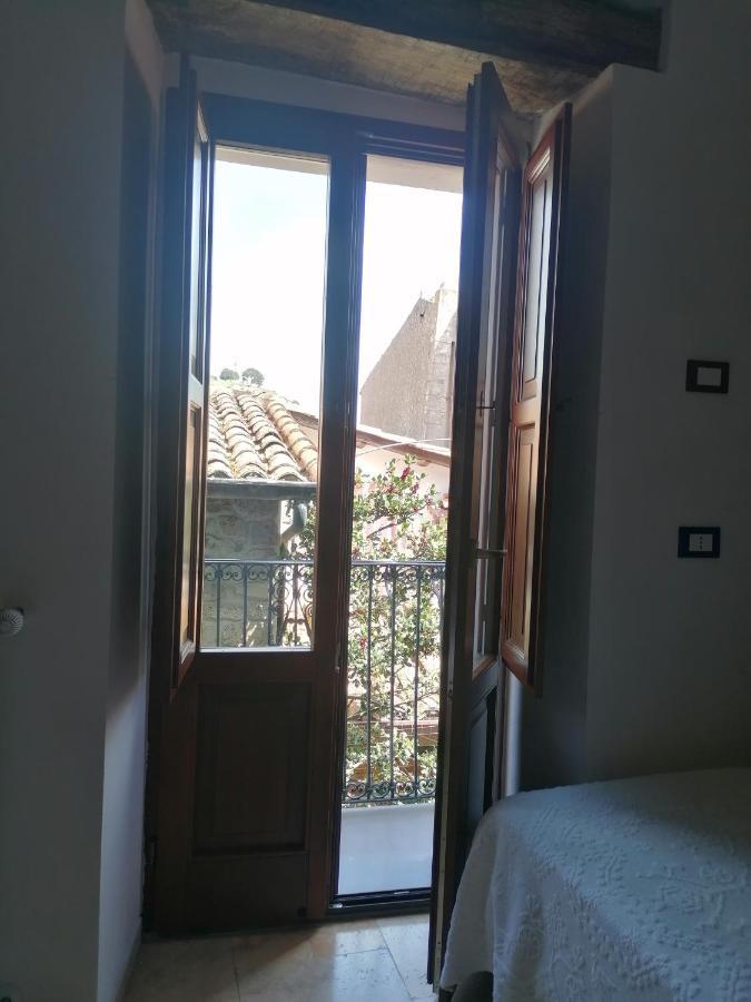 Bed and Breakfast Deiana Santu Lussurgiu Esterno foto